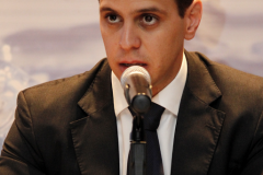 Alejandro Medina Mora mic