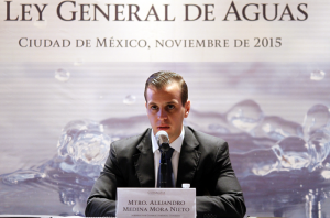 Alejandro Medina Mora agua